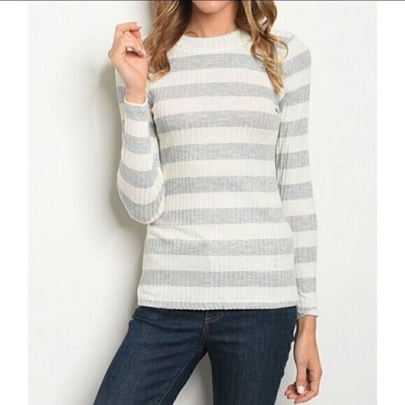 Grey & White Striped Long Sleeved rayon top size small - Picture 1 of 2